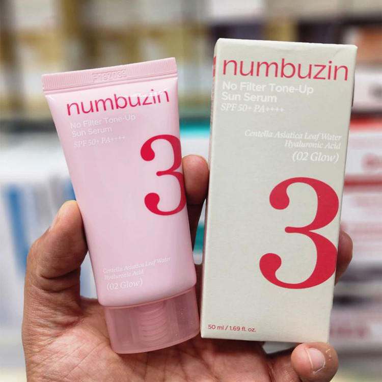 کرم ضدآفتاب رنگی نامبوزین 3 Tone-Up Sun Essence