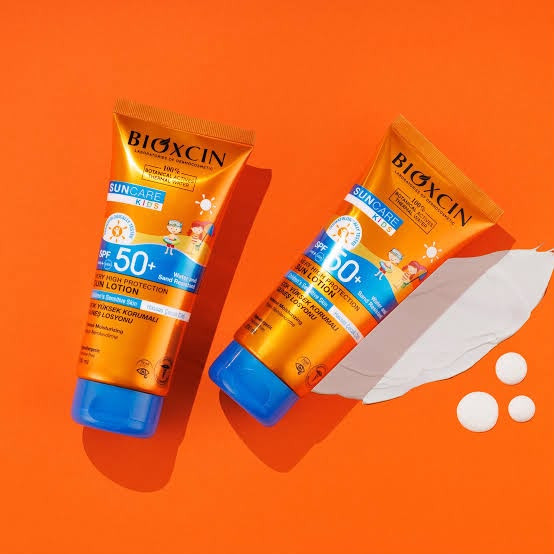 ضدآفتاب کودک و نوزاد بیوکسین SPF50 حجم 200 میل